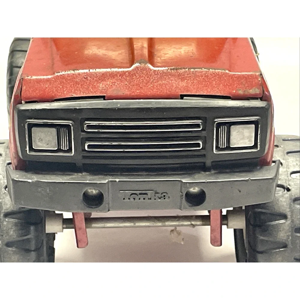 Vintage Tonka 24 HR Towing Monster Truck Red Tow Truck Pressed Steel Toy 15